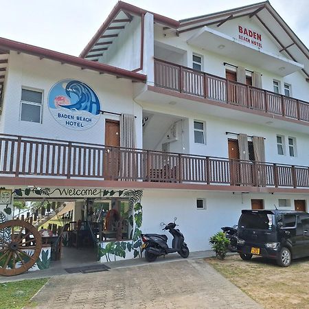 Baden Beach Hotel Kalkudah  Kültér fotó